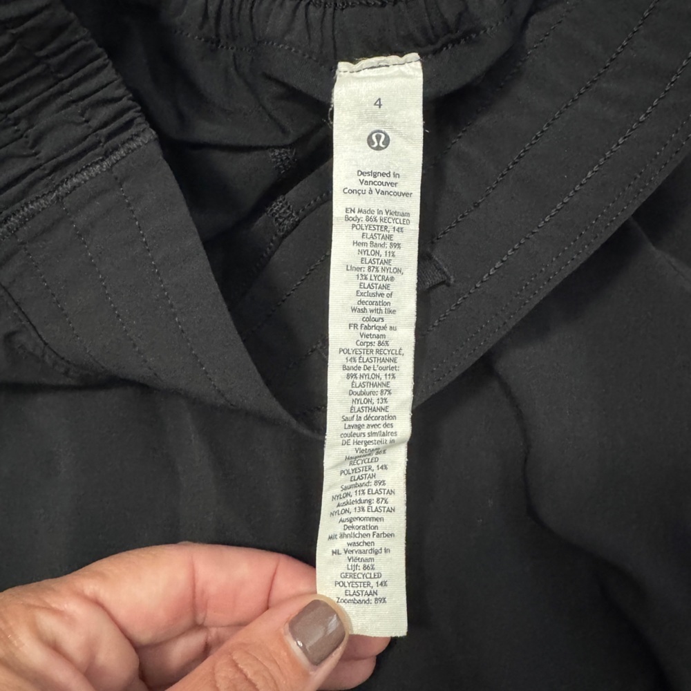 Lululemon Hotty Hot High-Rise Skirt *Long in Black - Picture 6 of 6